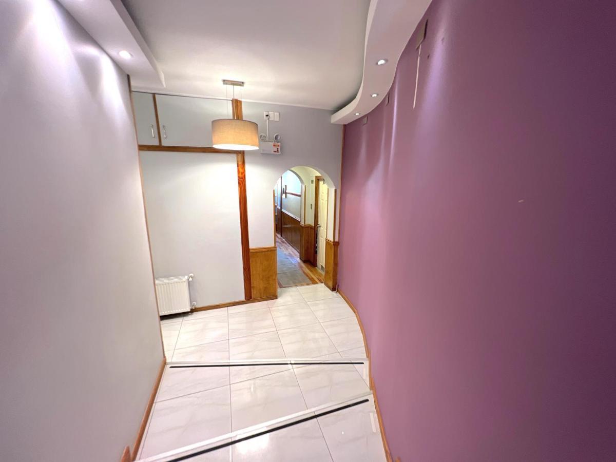 Ferienwohnung Incredible Downtown Duplex With Interior Backyard Punta Arenas Exterior foto