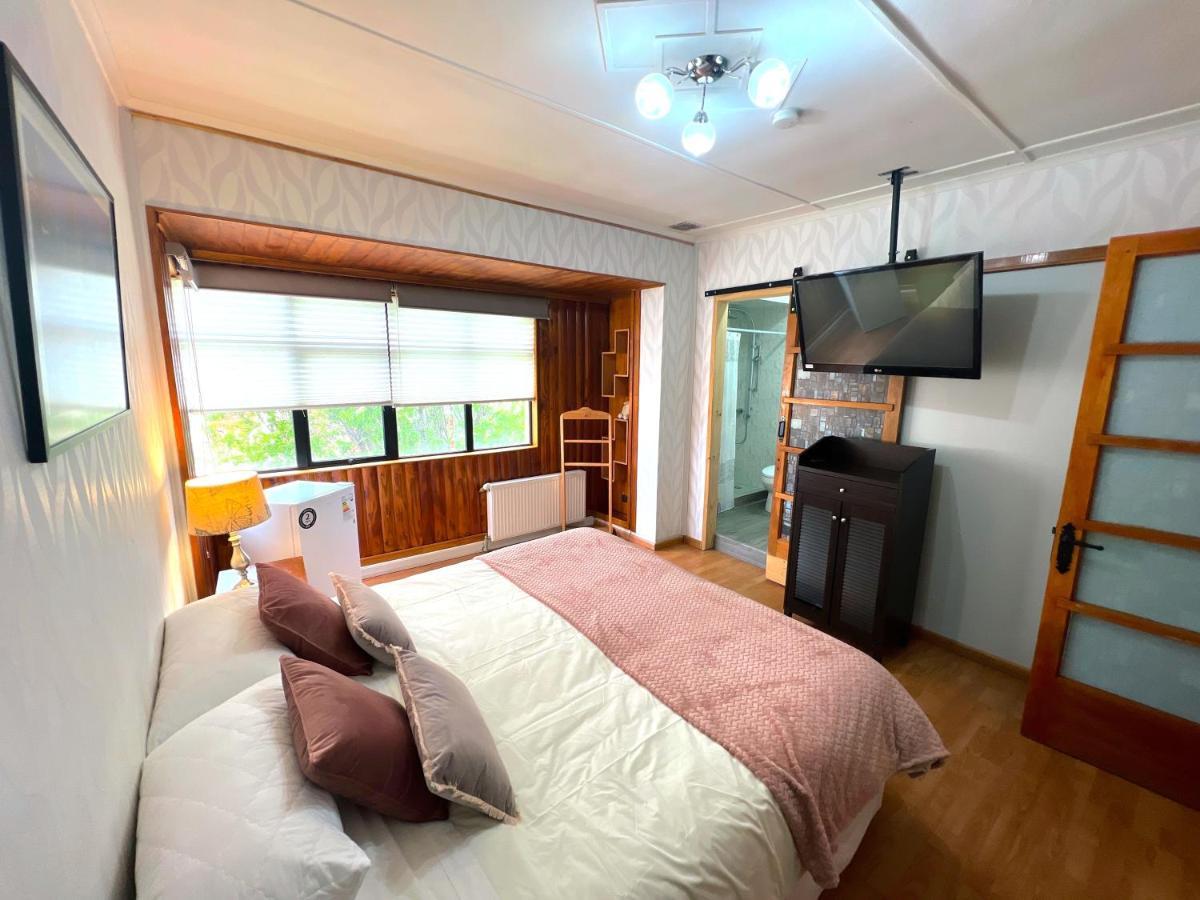 Ferienwohnung Incredible Downtown Duplex With Interior Backyard Punta Arenas Exterior foto