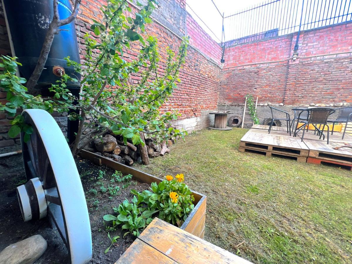 Ferienwohnung Incredible Downtown Duplex With Interior Backyard Punta Arenas Exterior foto
