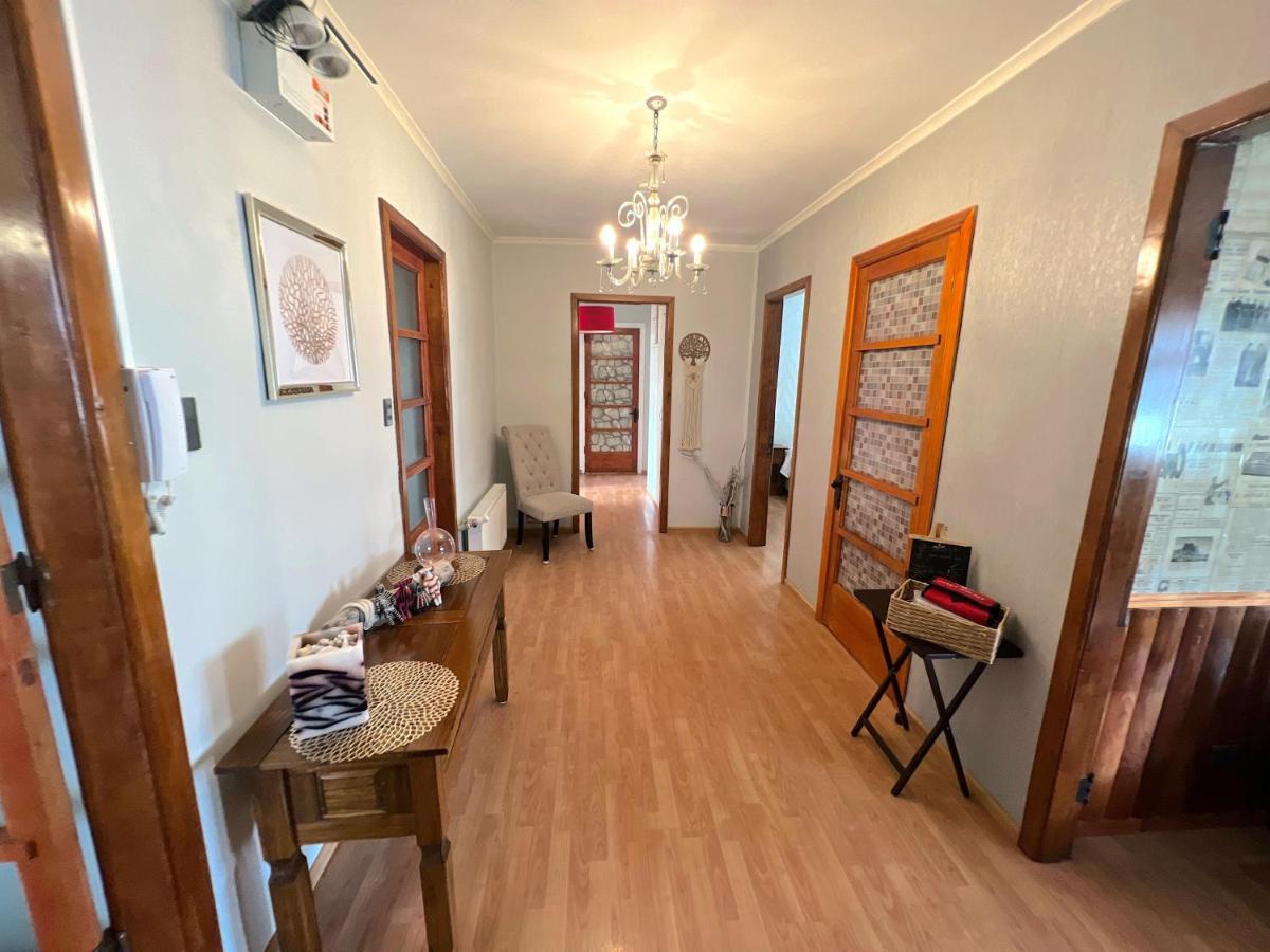 Ferienwohnung Incredible Downtown Duplex With Interior Backyard Punta Arenas Exterior foto
